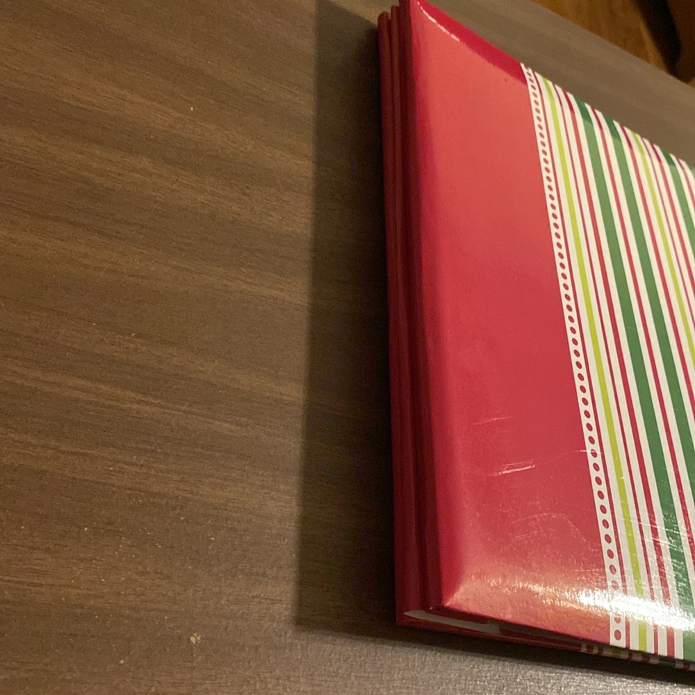 Holiday Stripes Scrapbooking Binder - Picture 2 of 7